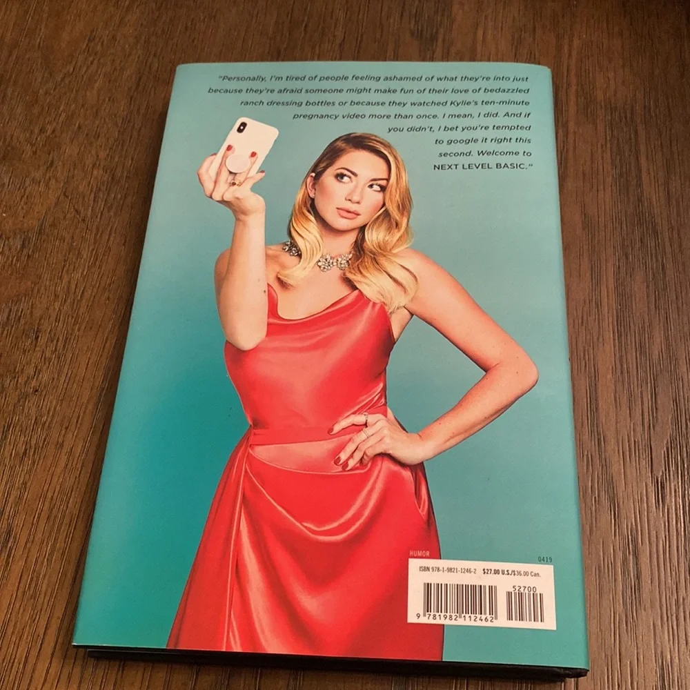 Next Level Basic: The Definitive Basic Bitch Handbook by Stassi Schroeder - Picture 2 of 4
